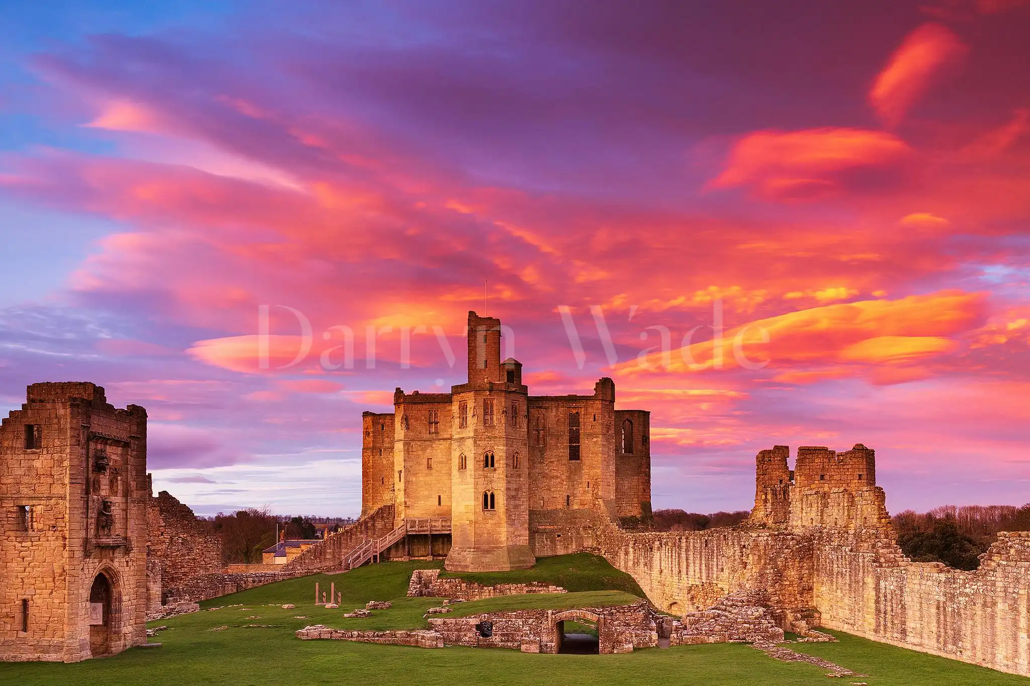 Sunset, Warkworth Castle