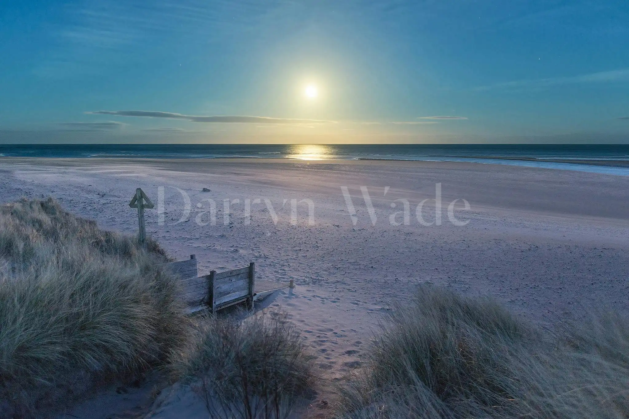 Moonrise, Alnmouth