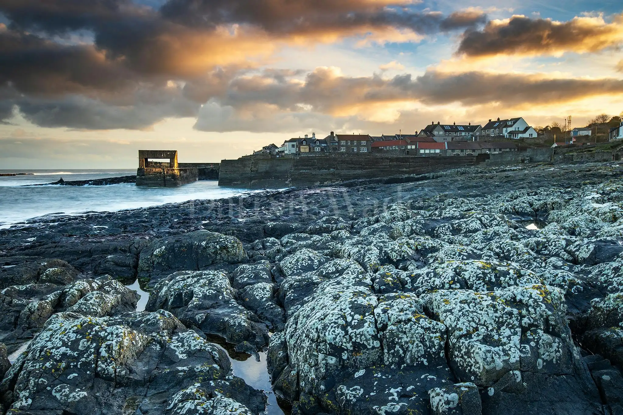 Sunset skies, Craster
